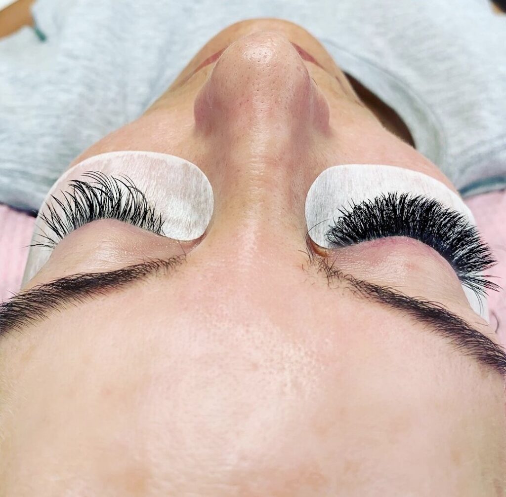 LashBrowBoutiquemicrobladingeyebrowsdallasbesteyebrowsdallaspermanenteyebrowsdallas